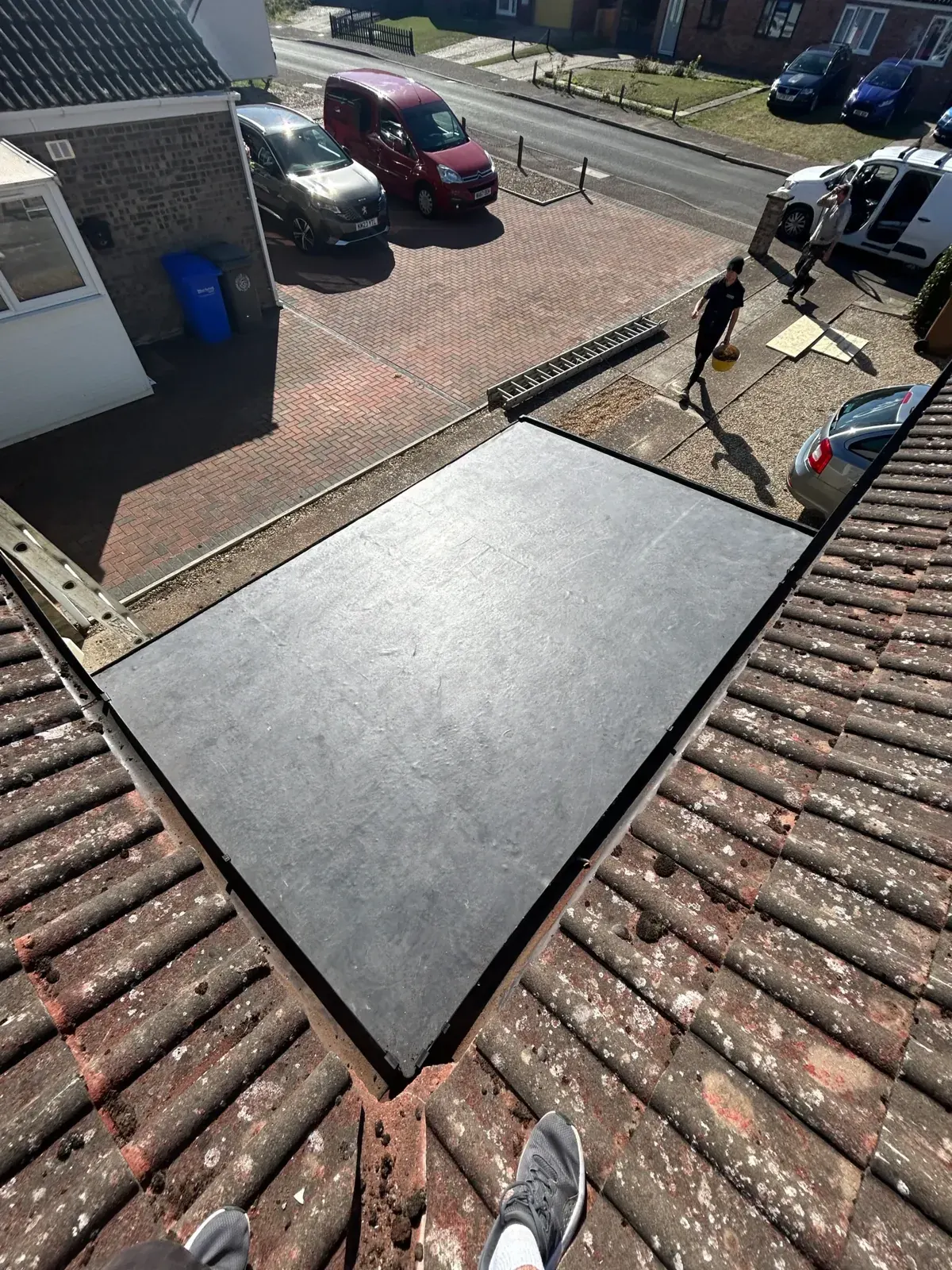 epdm rubber flat roof installation